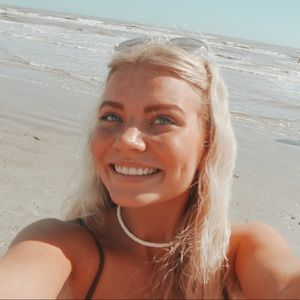 Meet your Posher, Raegen